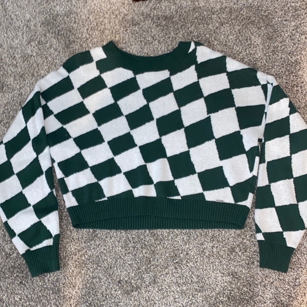 Green and White Checkered Hollister Sweater